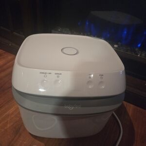 UV Light Sanitizer, UV Box Sanitizer, Conveniently Sanitizes in Minutes, Large C